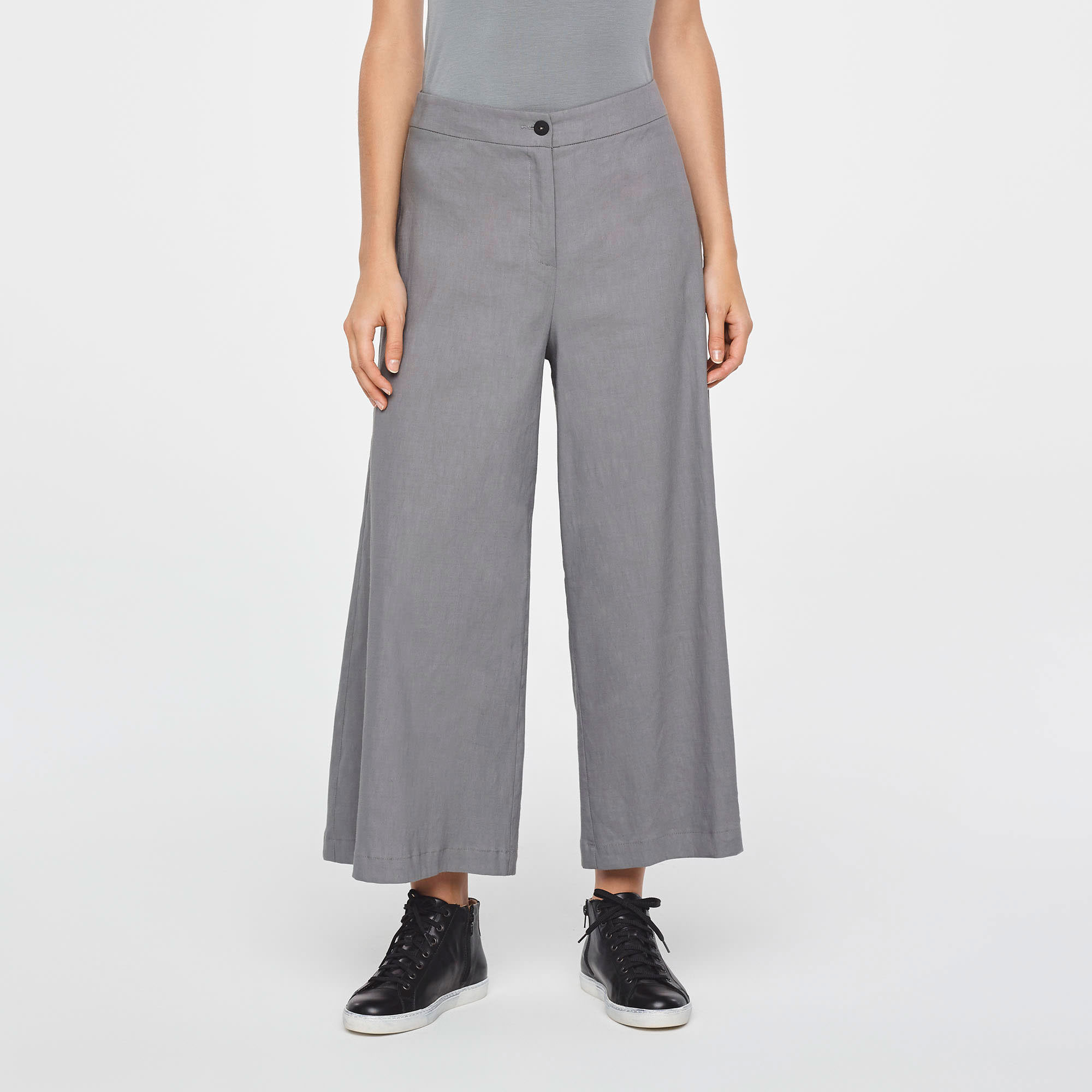 Grey linen linen gaucho pants by Sarah 