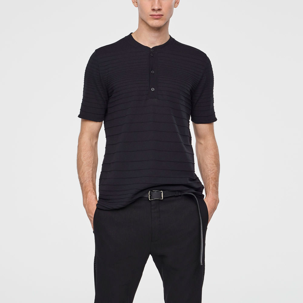 Sarah Pacini HENLEY-SHIRT AUS BAUMWOLLE Vorne