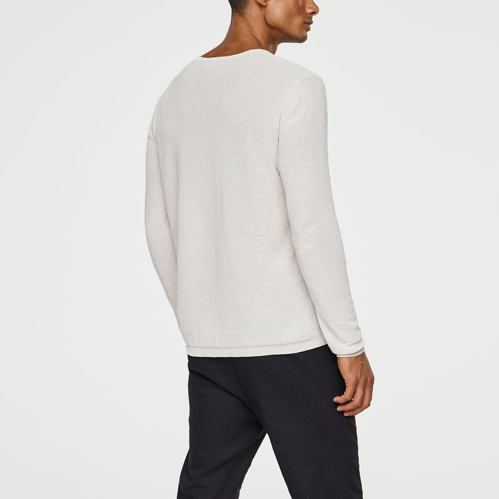 Sarah Pacini LIGHT LINEN SWEATER Back view
