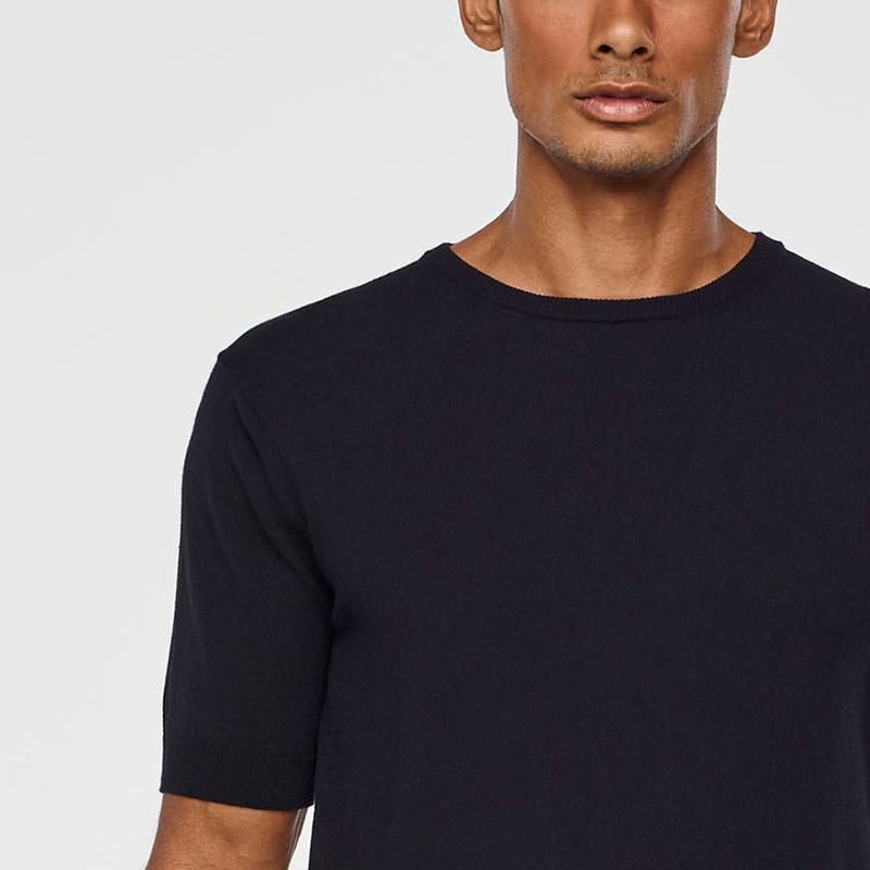 Sarah Pacini PULL LEGER - MANCHES COURTES De face