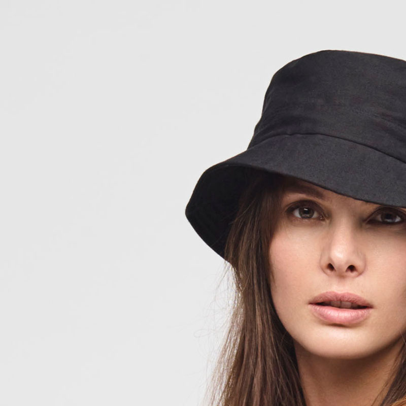 Sarah Pacini BOB EN LIN STRETCH De face