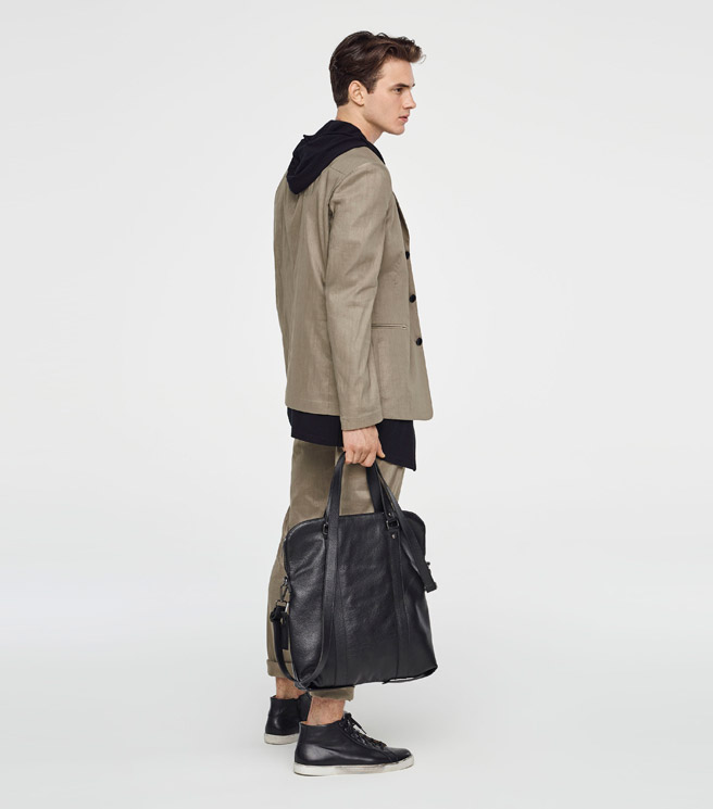P19_LOOK040