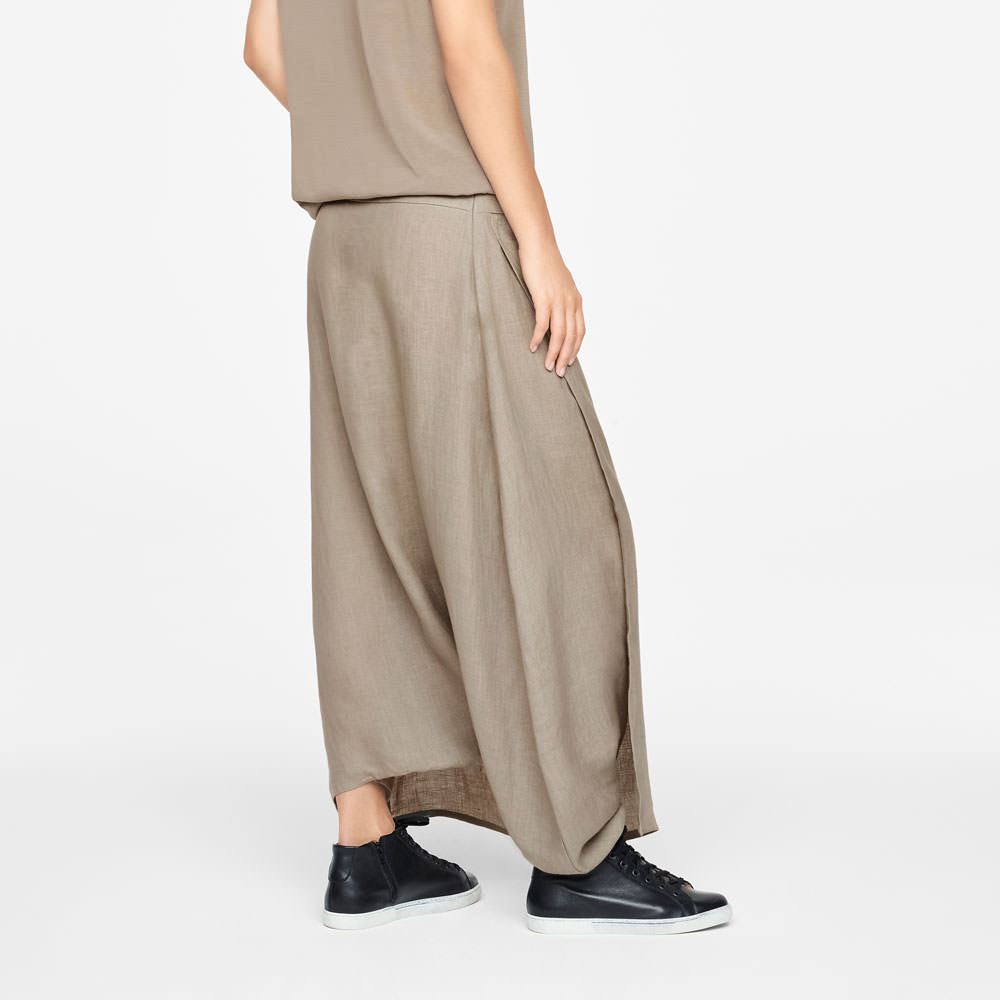 Sarah Pacini PANTALON - STYLE SAROUEL Derrière
