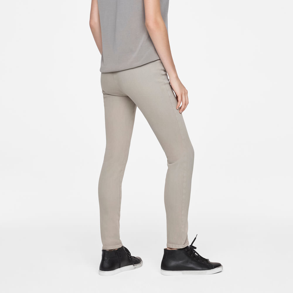 Sarah Pacini YOGA-LEGGING Achterzijde