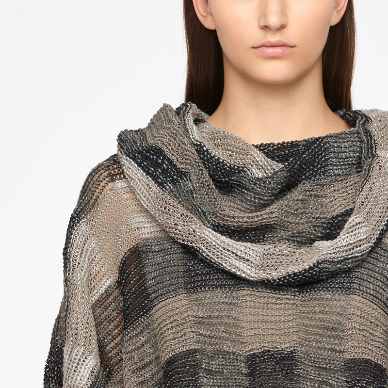 Sarah Pacini LINEN PONCHO - CHECKERED Front
