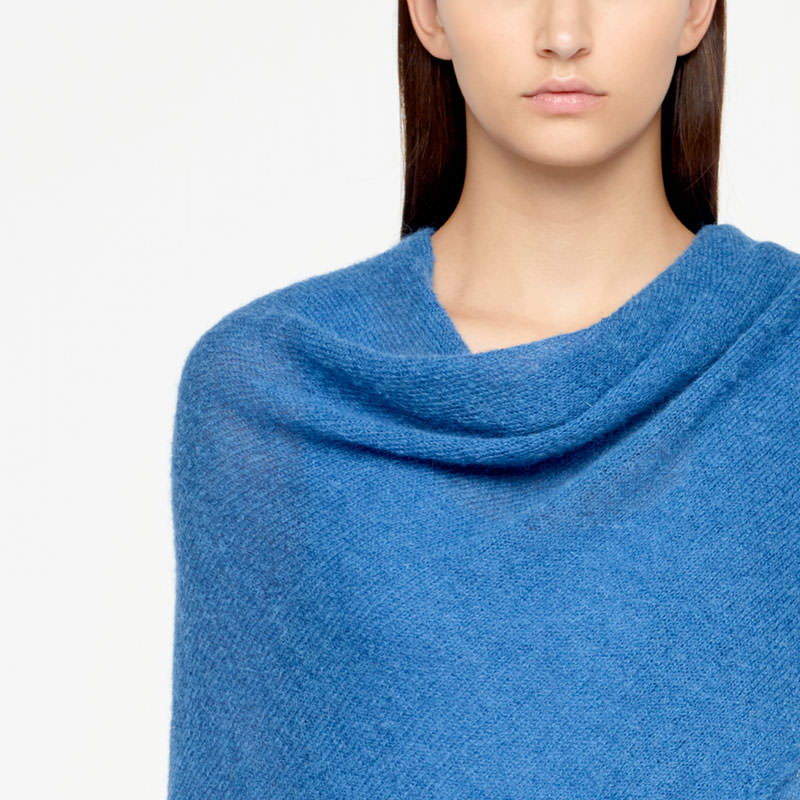 Sarah Pacini PONCHO EN MOHAIR De face