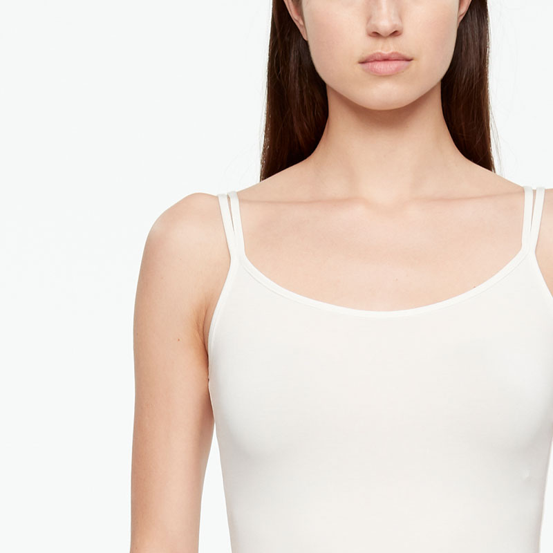 Sarah Pacini T-SHIRT - NEELAH De face