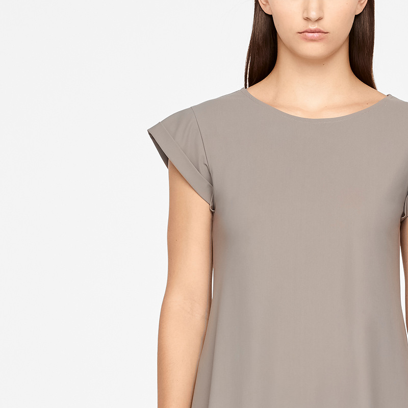 Sarah Pacini SOMMERKLEID - FLÜGELÄRMEL Vorne