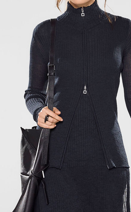 Sarah Pacini Long cap sleeve sweater Look