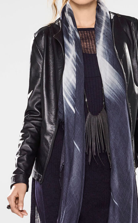 Sarah Pacini Pull long à mancherons Look