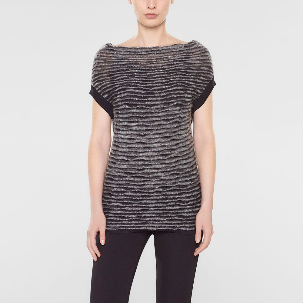 Sarah Pacini Pull sans manches, col bénitier De face