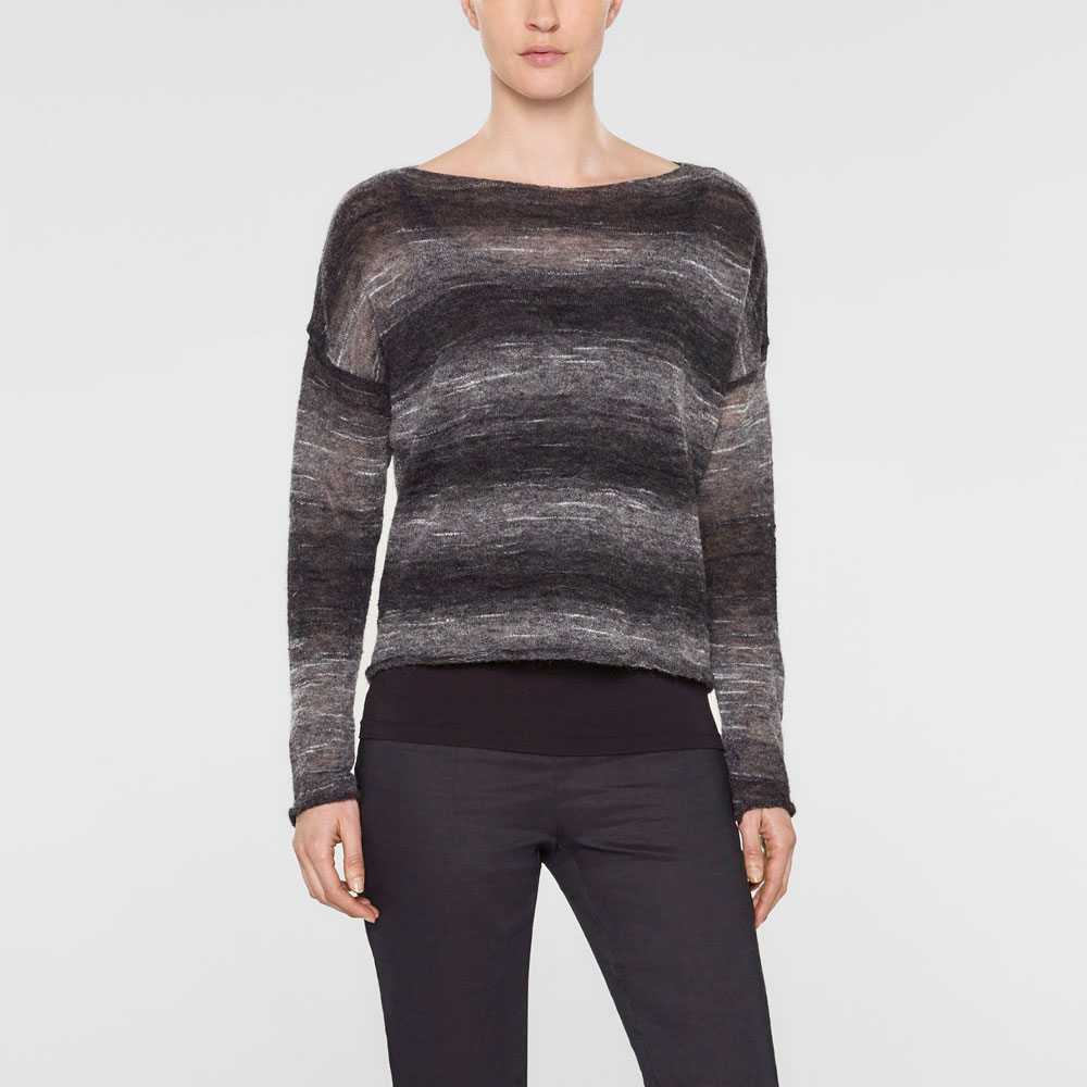 Sarah Pacini Pull court, ample De face