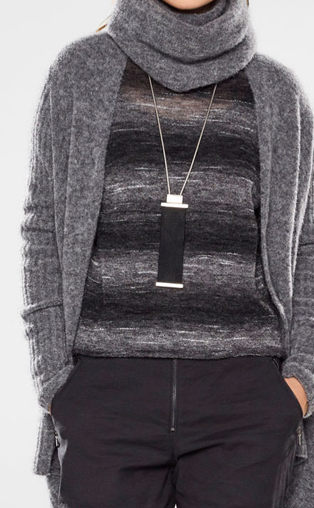 Sarah Pacini Pull court, ample Look