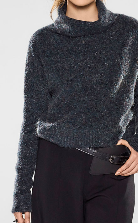 Sarah Pacini Pull court à col cheminée Look