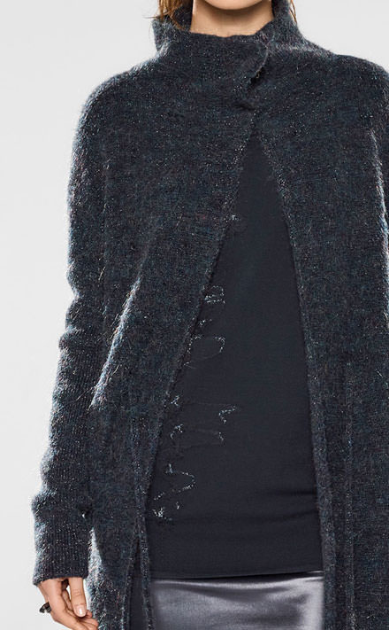 Sarah Pacini Robe courte à fines bretelles Look