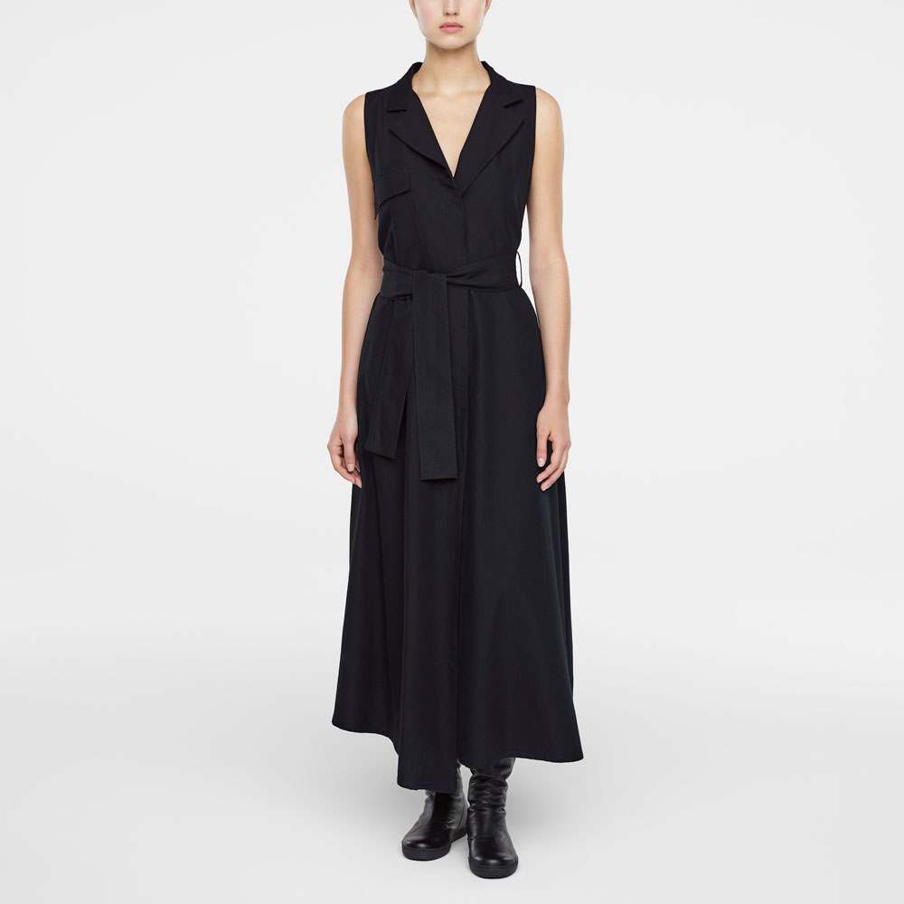 long black sleeveless maxi dress