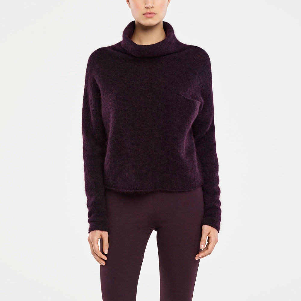 Sarah Pacini PULL EN MOHAIR – COL BENITIER De face