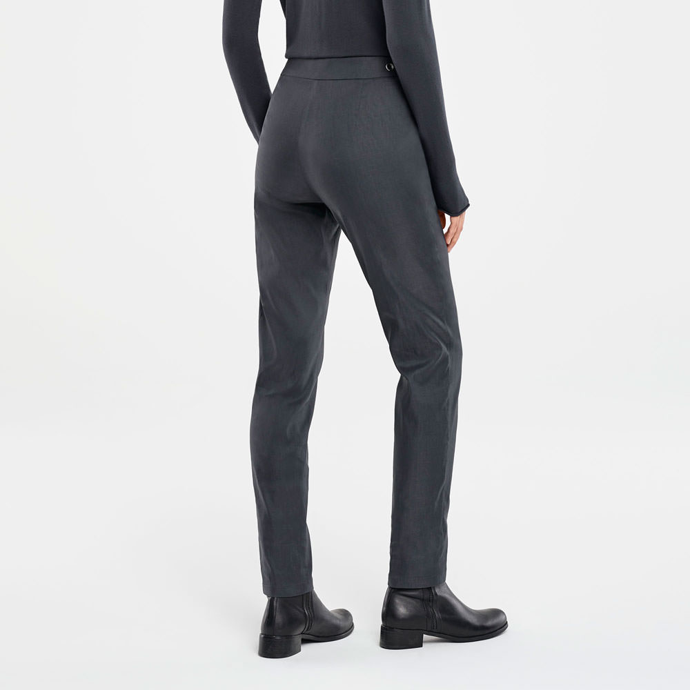 Sarah Pacini STRETCH LINEN PANTS Back view