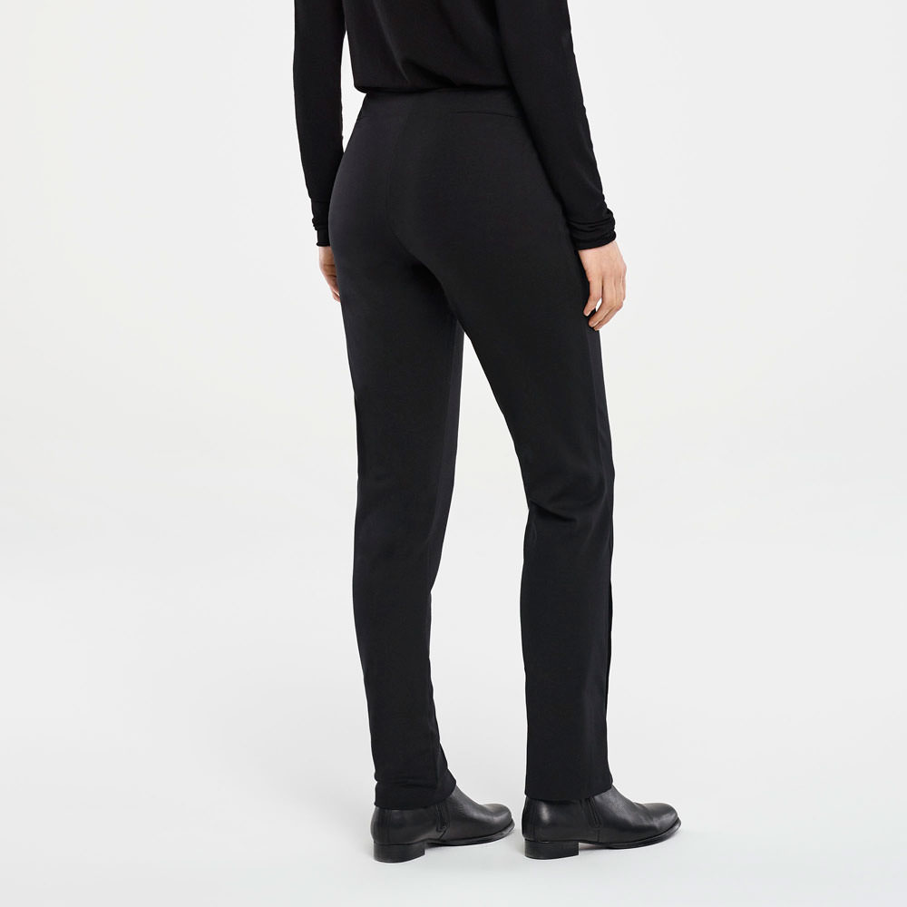 Sarah Pacini PANTALON SLIM – FENTE À BOUTONS PRESSION Derrière
