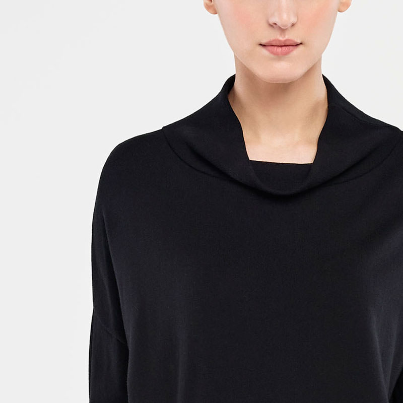 Sarah Pacini SWEATER – SCHLITZ MIT REISSVERSCHLUSS Vorne