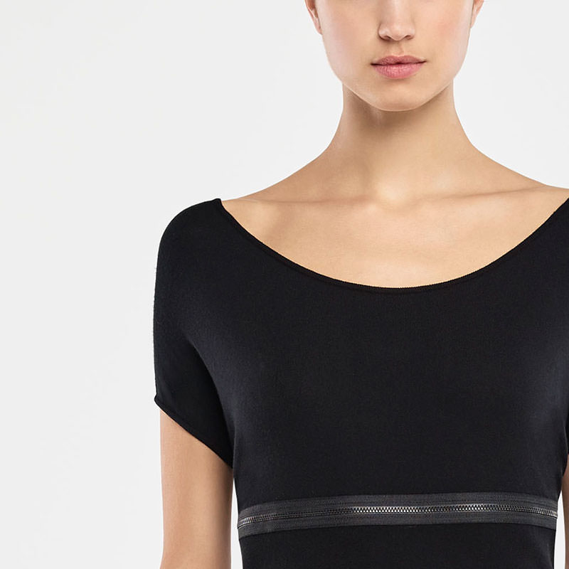 Sarah Pacini ÄRMELLOSES KLEID – ABNEHMBARES TEIL MIT REISSVERSCHLUSS Vorne