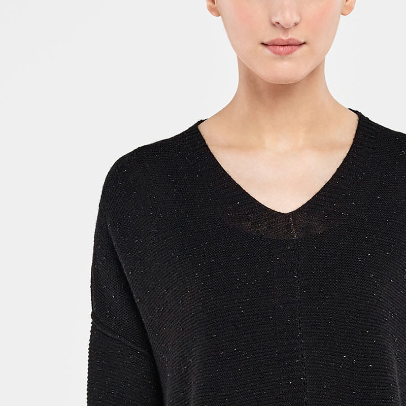 Sarah Pacini SWEATER – SCHIMMERNDER STRICK Vorne