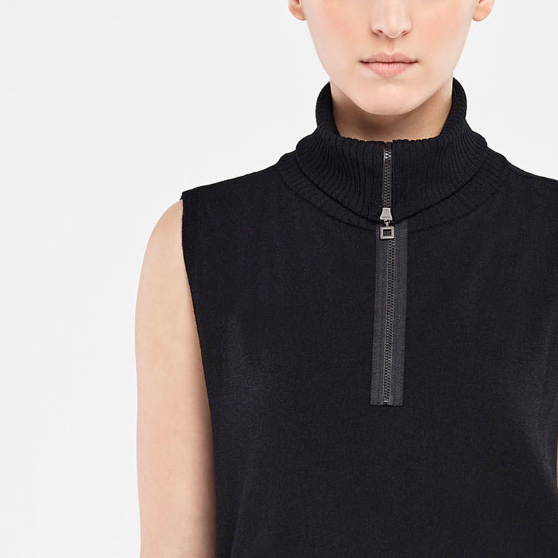 Sarah Pacini SWEATER MIT OFFENEN SEITEN Vorne