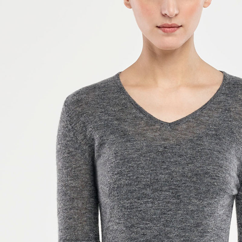Sarah Pacini V-NECK SWEATER - RIBBED SLEEVES Front
