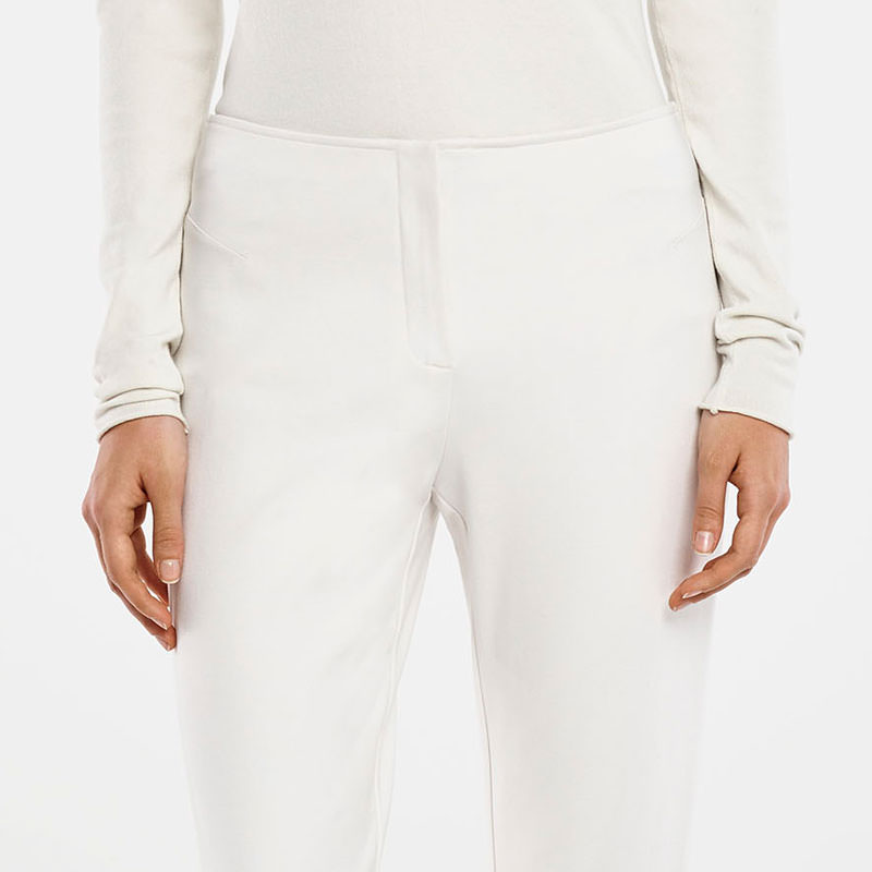 Sarah Pacini PANTALON SLIM – FENTE À BOUTONS PRESSION De face