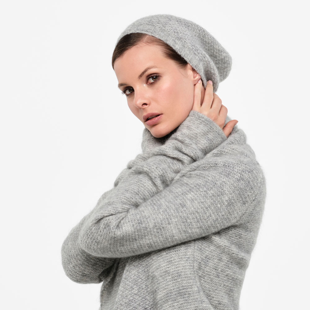 Sarah Pacini BONNET - FIL BRILLANT De face