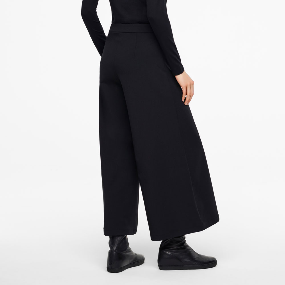 Sarah Pacini PANTALON GAUCHO - GABARDINE Derrière