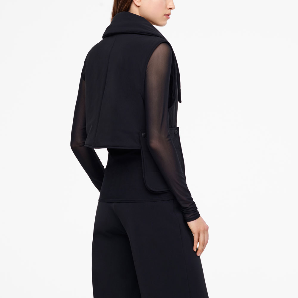 Sarah Pacini MANTEAU COURT SANS MANCHE Derrière