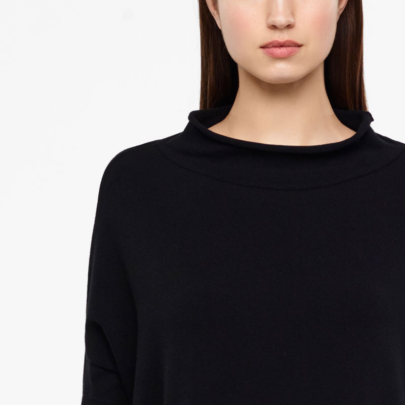 Sarah Pacini CROPPED SWEATER - FUNNEL NECK Front