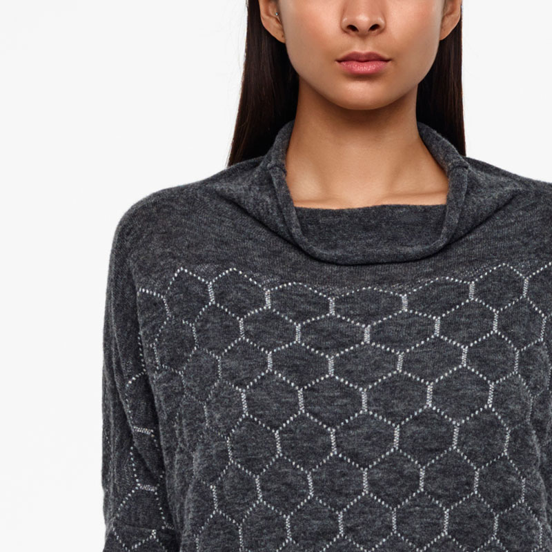 Sarah Pacini PULL - NID D'ABEILLES De face
