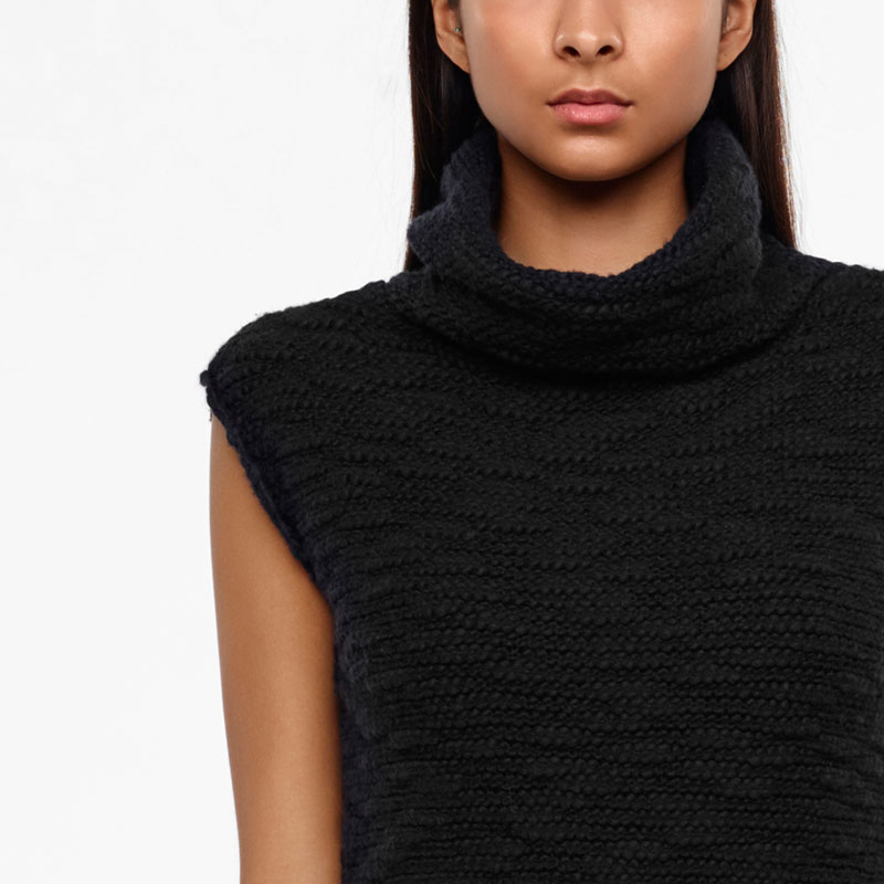 Sarah Pacini SEERSUCKER SWEATER Front