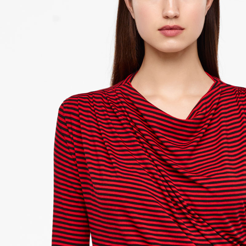 Sarah Pacini TOP - GERAFFTE DETAILS Vorne