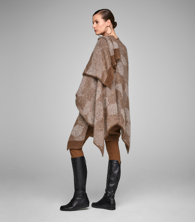 W19_LOOK044