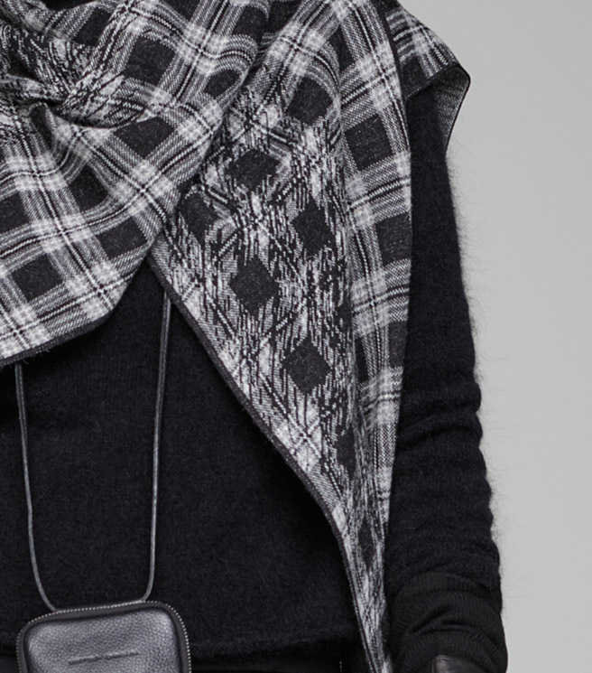 Sarah Pacini LOOK 010