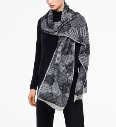 Sarah Pacini SCHAL - WABEN-JACQUARD Vorne