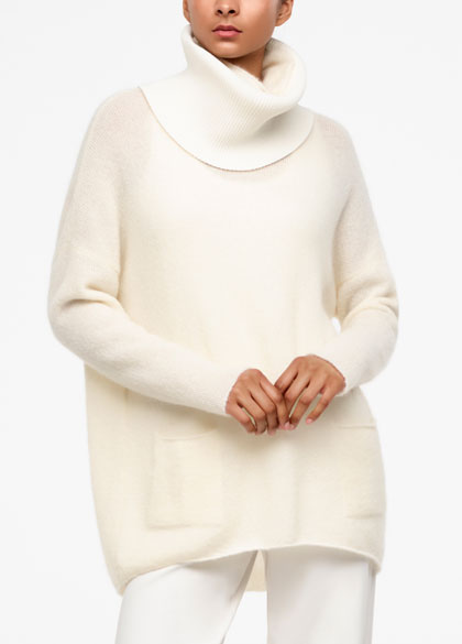 Sarah Pacini Ribbed collar - front