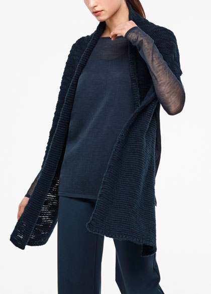 Sarah Pacini Seersucker scarf - front