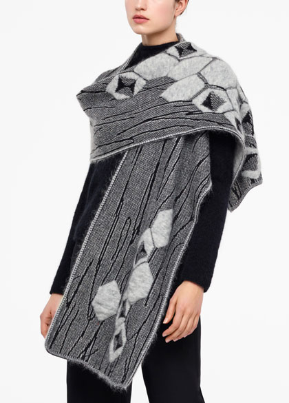 Sarah Pacini Jacquard scarf - front