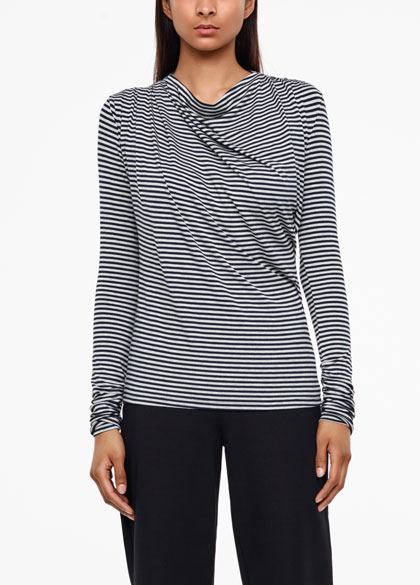 Sarah Pacini Top - gathered details - front