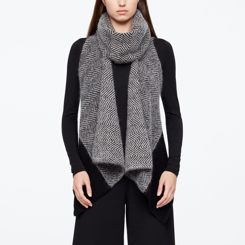Sarah Pacini CARDIGAN SANS MANCHES - CHEVRONS De face