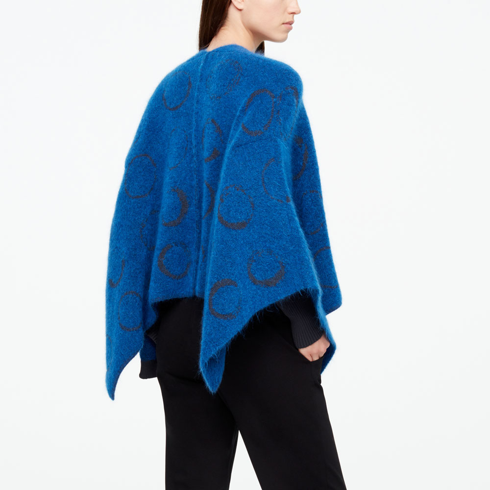 Sarah Pacini SHAWL - CIRCLE MOTIF Back view