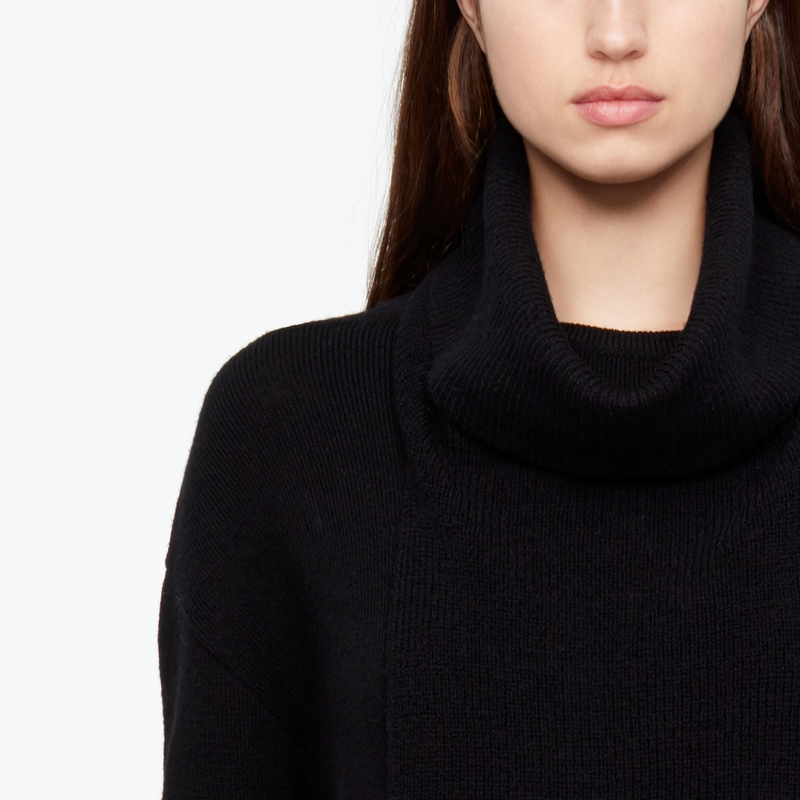 Sarah Pacini PULL MÉRINO - BORDS ARRONDIS De face