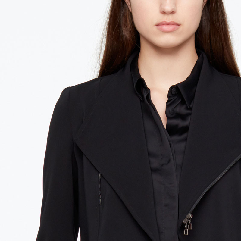 Sarah Pacini SHORT JACKET - CREPE Front