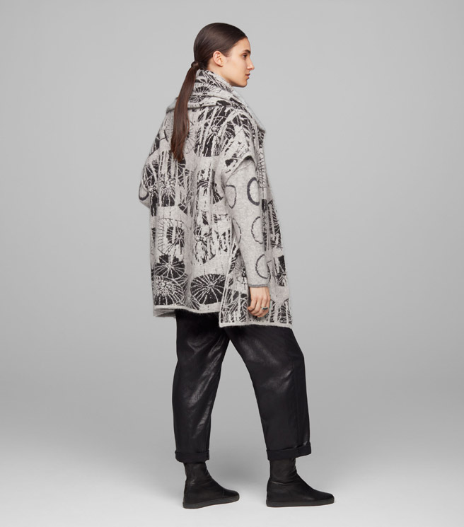 W20_LOOK010