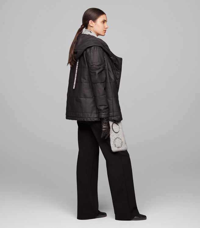 W20_LOOK011