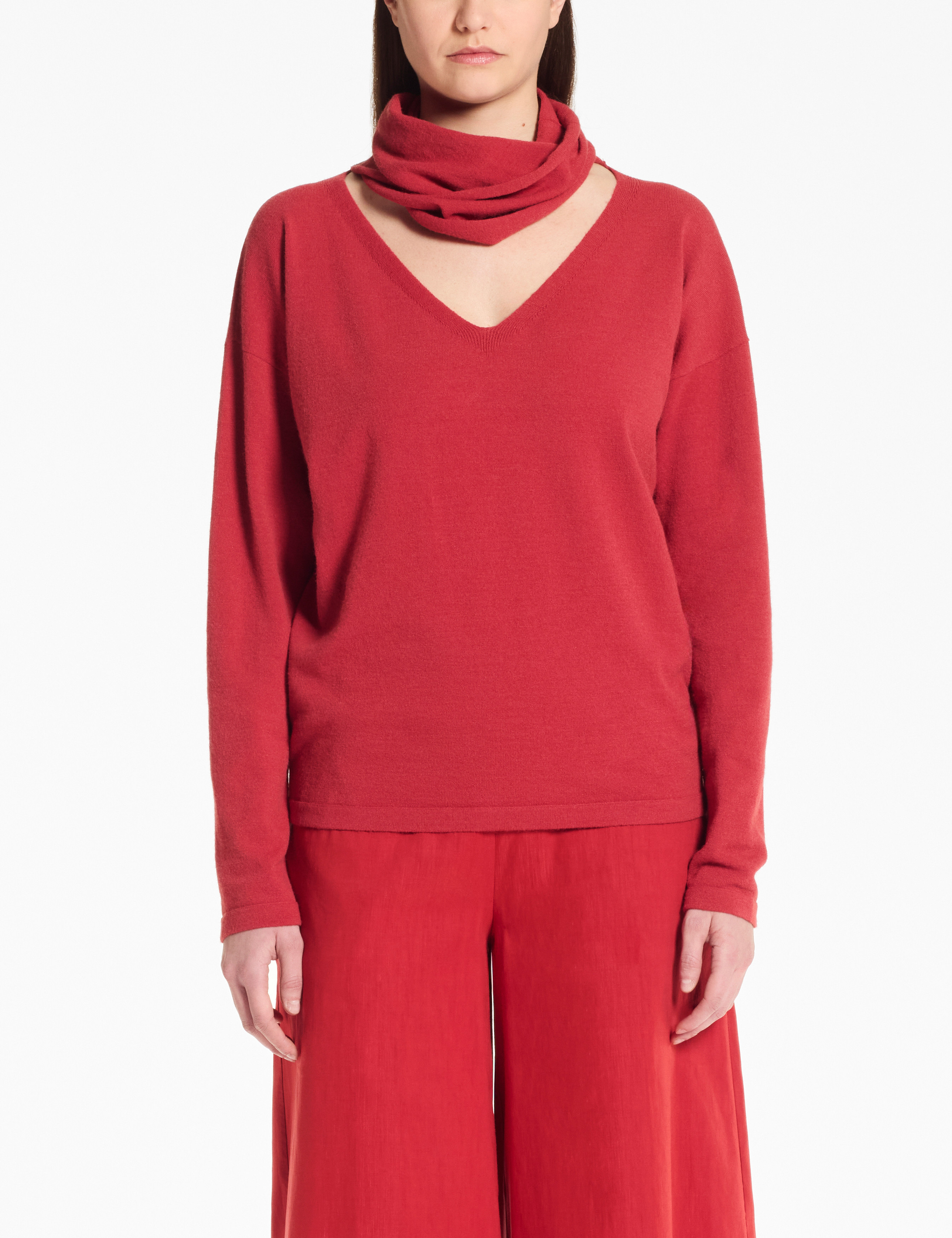 Red viscose sash sweater – woven touch by Sarah Pacini